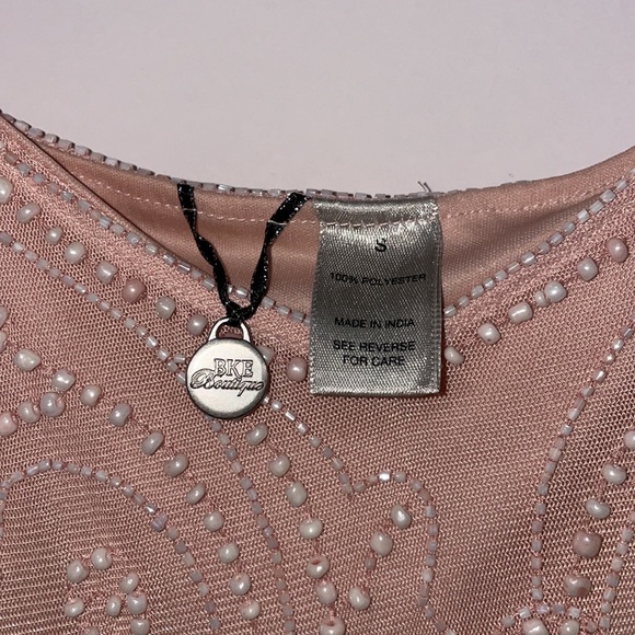 pink pearl beaded top - Picture 2 of 4